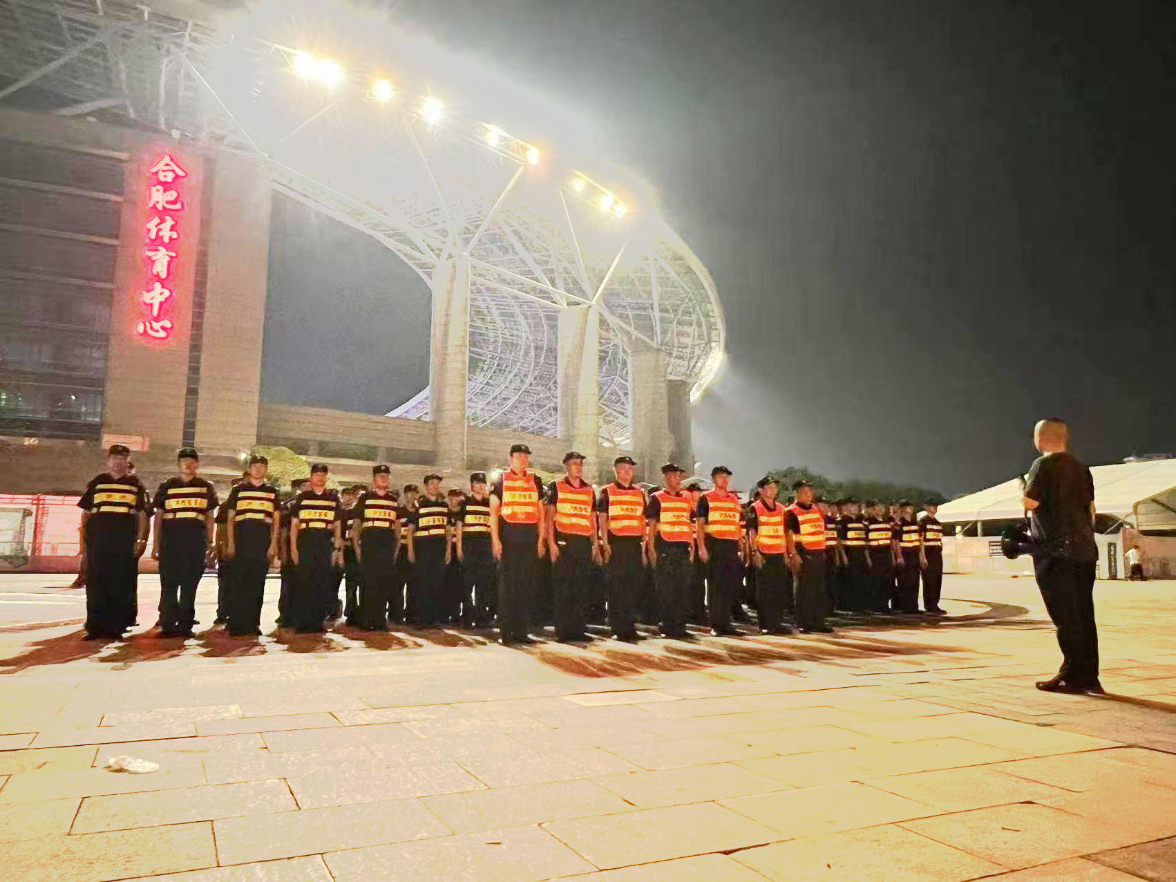 汪苏泷“十万伏特”演唱会